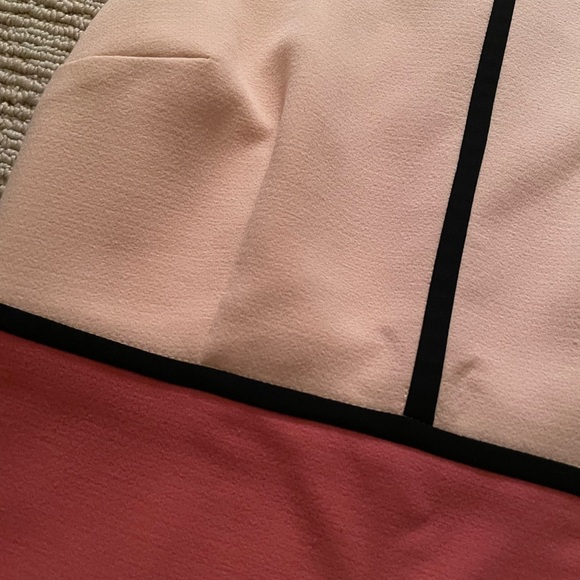 Loft Dress 2P - Picture 2 of 3